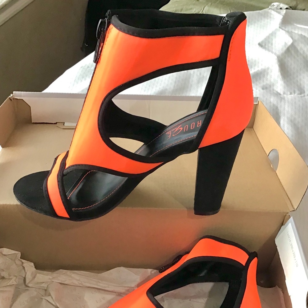 Rounce Helium Heels